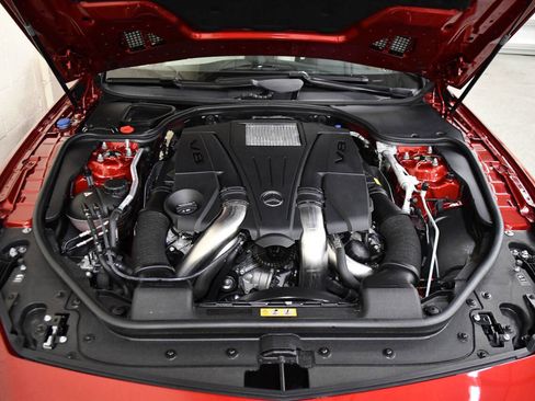 Used 2019 Mercedes-Benz SL 550 image 32