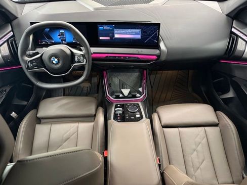 Used 2026 BMW X3 xDrive30 w/ Convenience Package AWD/4WD image 2