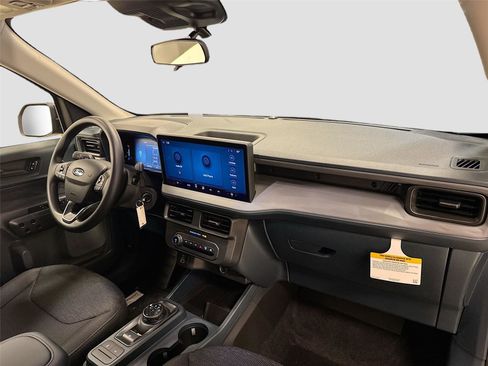 New 2026 Ford Maverick XL image 25