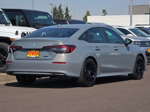 Used 2026 Honda Civic Sport image 4