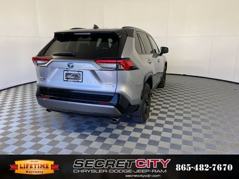 Used 2021 Toyota RAV4 XSE image 7