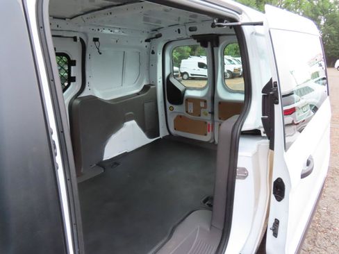 Used 2022 Ford Transit Connect XL FWD image 20