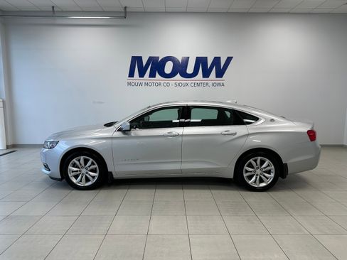 Used 2018 Chevrolet Impala LT image 1