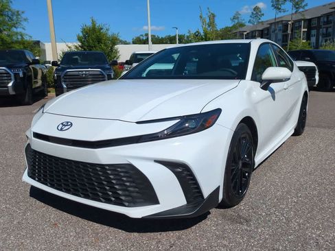 Certified 2026 Toyota Camry SE FWD image 2