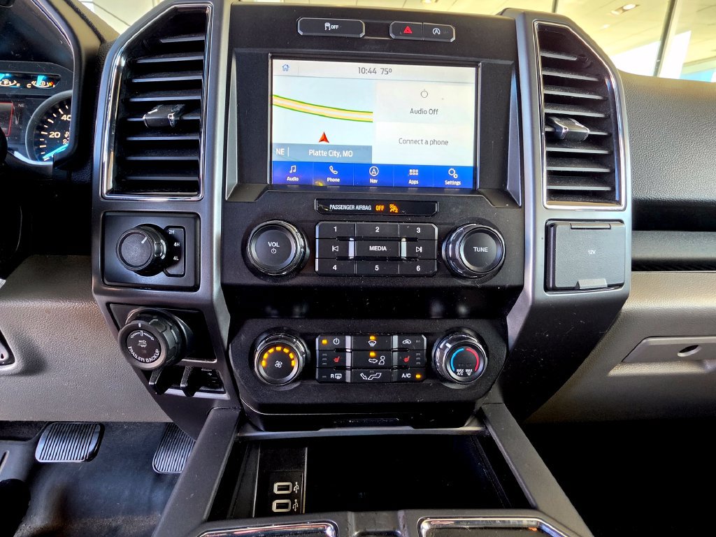 Used 2020 Ford F150 XLT w/ Equipment Group 302A Luxury AWD/4WD image 46