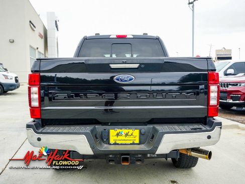 Used 2021 Ford F250 Lariat w/ Chrome Package image 6