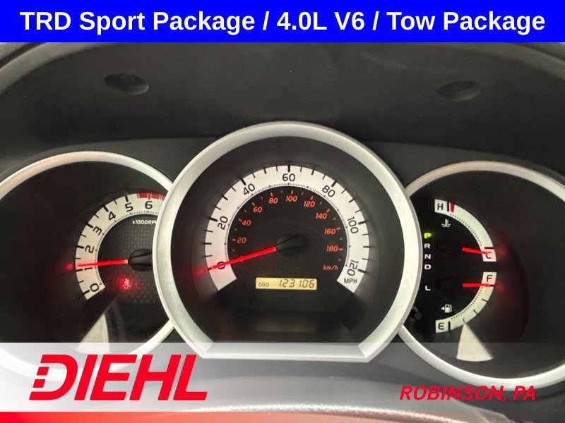 Used 2012 Toyota Tacoma 4x4 Access Cab V6 w/ TRD Sport Pkg image 25