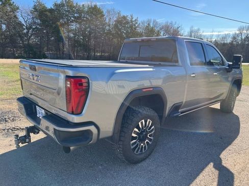 Used 2024 GMC Sierra 2500 Denali Ultimate w/ Max Trailering Package image 8