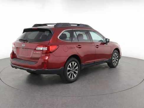 Used 2016 Subaru Outback 2.5i Limited AWD/4WD image 6