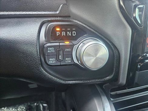 Used 2021 RAM 1500 Laramie AWD/4WD image 12