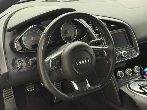 Used 2009 Audi R8 V8 AWD/4WD image 16