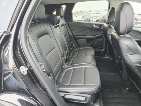 Used 2022 Ford Escape SEL image 11