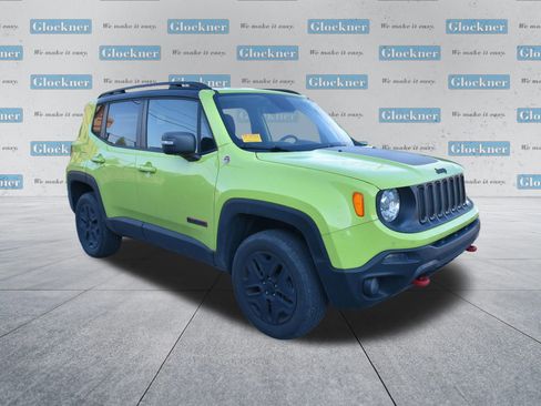 Used 2018 Jeep Renegade Trailhawk w/ Safety & Security Group image 18