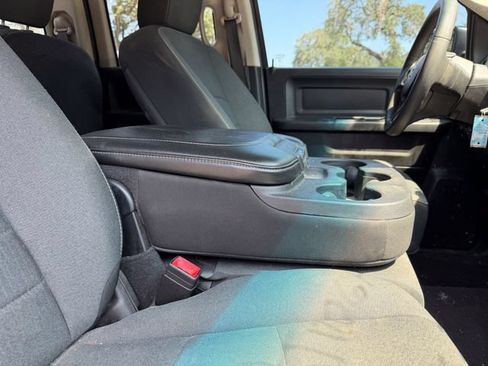 Used 2021 RAM 1500 Tradesman w/ Chrome Plus Package RWD image 16