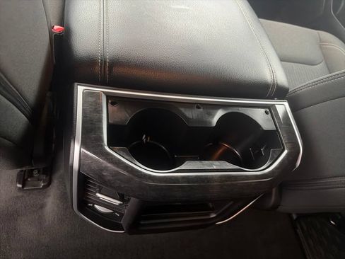 Used 2021 RAM 1500 Big Horn AWD/4WD image 30