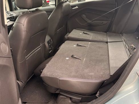 Used 2013 Ford C-MAX SEL FWD image 11