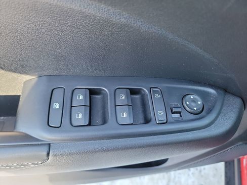 Certified 2023 Hyundai Venue Limited image 11