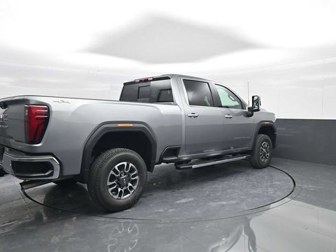 New 2026 GMC Sierra 2500 SLT w/ SLT Premium Package image 8