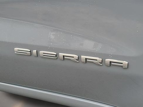 Used 2024 GMC Sierra 1500 SLE RWD image 26