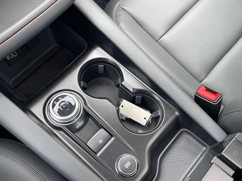 New 2026 Ford Explorer Active w/ Active Comfort Package image 23