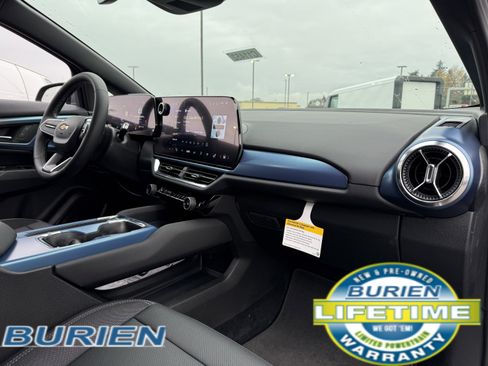 New 2026 Chevrolet Equinox EV LT image 18