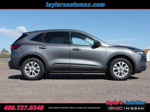 Used 2024 Ford Escape Active AWD/4WD image 3