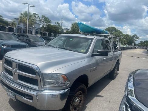 Used 2015 RAM 2500 SLT AWD/4WD image 2