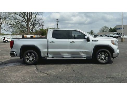 Certified 2021 GMC Sierra 1500 SLE w/ X31 Off-Road Package image 9
