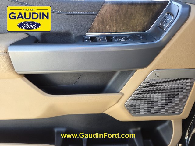 Used 2024 Ford F250 Lariat w/ Tremor Off-Road Package AWD/4WD image 16