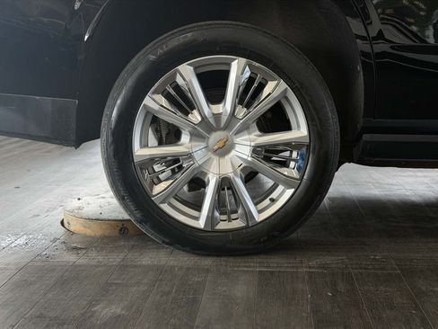 Used 2023 Chevrolet Tahoe High Country AWD/4WD image 19