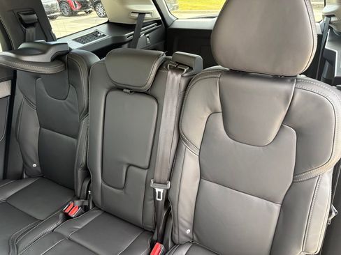 New 2026 Volvo XC90 B6 Ultra image 26