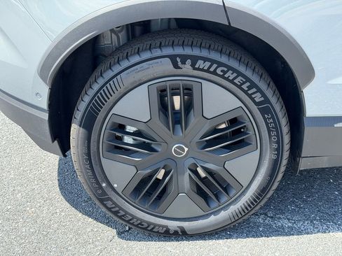 New 2026 Volvo EX30 Cross Country Ultra AWD/4WD image 6