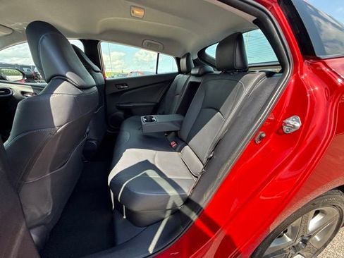 Used 2019 Toyota Prius Limited FWD image 14