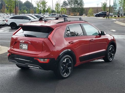 New 2025 Kia Niro Wind w/ Wind Preserve Package image 4