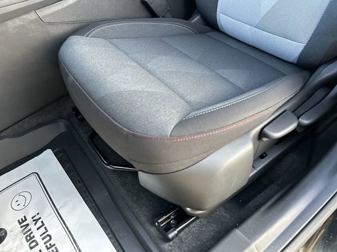 New 2026 Chevrolet Trax RS image 23