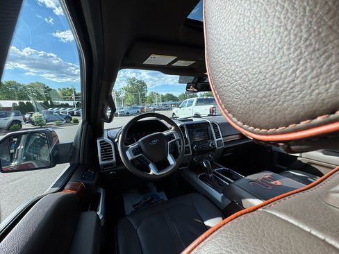 Used 2015 Ford F150 King Ranch w/ Equipment Group 601A Luxury AWD/4WD image 34