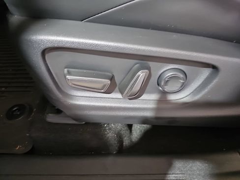 New 2026 Subaru Uncharted AWD image 30