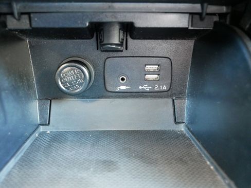 Used 2019 Subaru Outback 2.5i Premium image 33