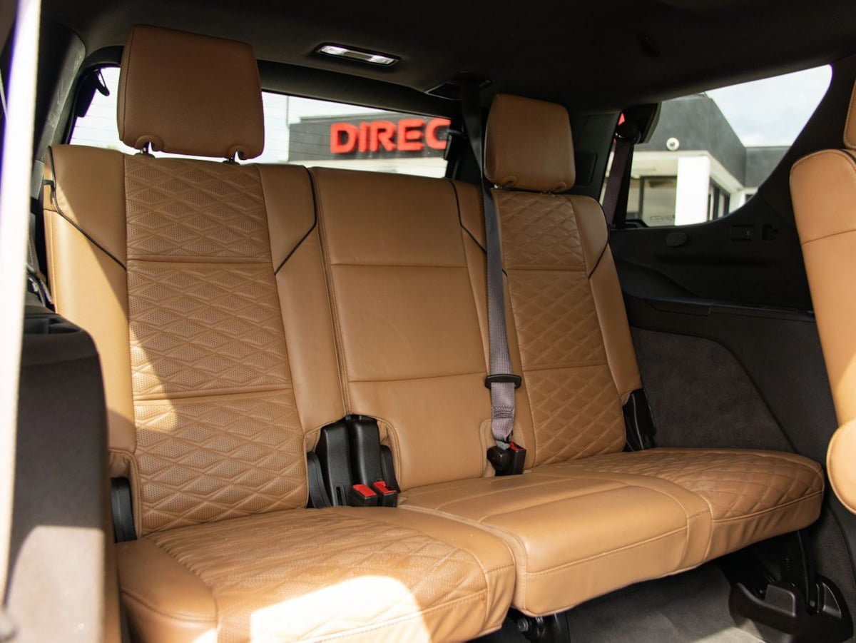 Used 2021 Cadillac Escalade Sport w/ LPO, ONYX Package RWD image 28