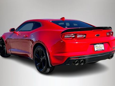 Used 2020 Chevrolet Camaro LT image 4