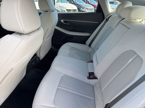 Certified 2023 Hyundai Sonata SEL w/ Convenience Package image 22