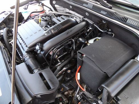 Used 2017 Volkswagen Jetta S FWD image 23