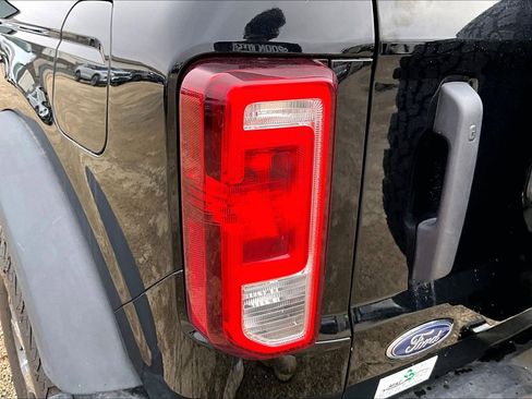 Used 2024 Ford Bronco Big Bend image 28