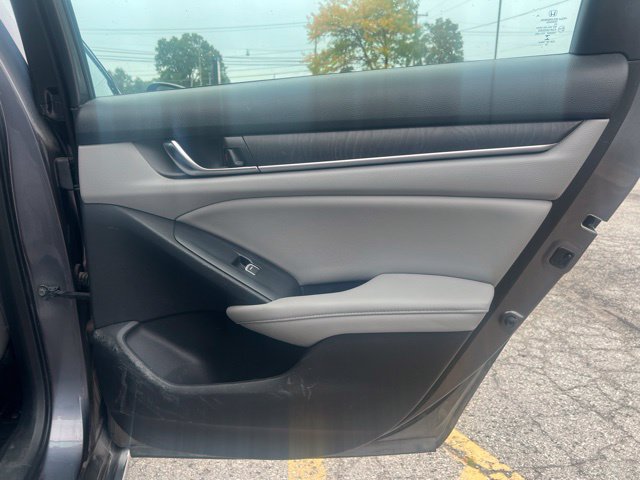 Used 2018 Honda Accord EX-L image 23