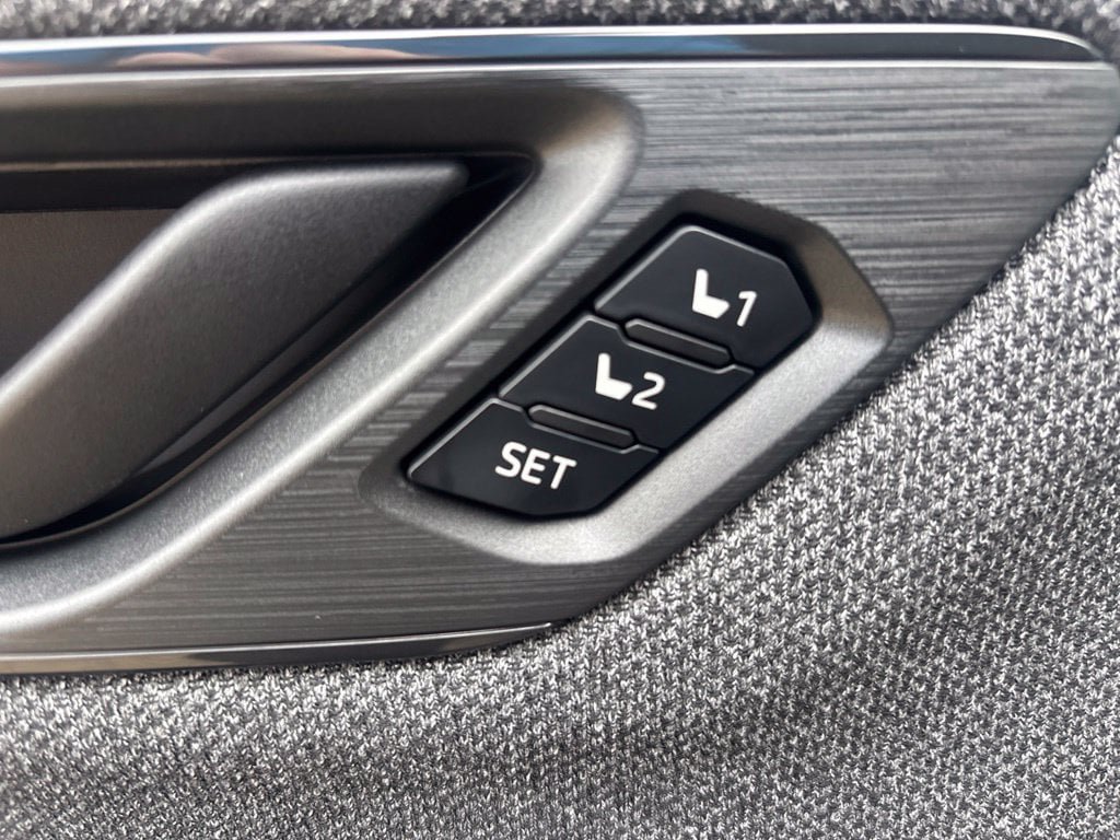 New 2026 Subaru Outback Limited XT AWD/4WD image 25