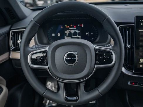 New 2026 Volvo XC90 B6 Plus image 28