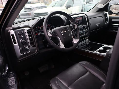 Used 2017 GMC Sierra 1500 SLT w/ SLT Premium Package image 15