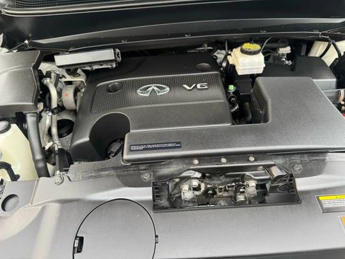 Used 2013 INFINITI JX35 AWD w/ Premium Pkg image 29