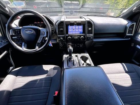 Used 2019 Ford F150 XLT w/ Equipment Group 302A Luxury AWD/4WD image 16