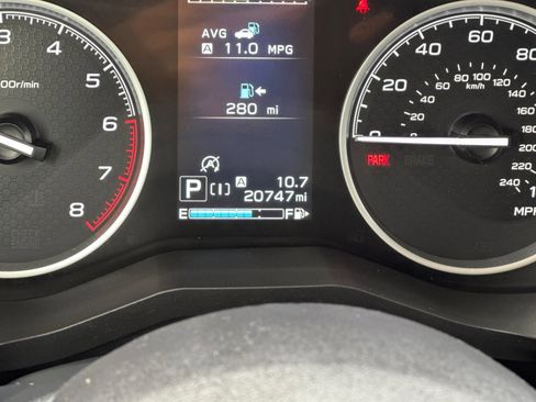 Used 2023 Subaru Forester Premium image 22